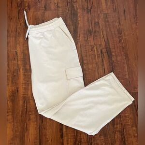 Vuori Cargo Boyfriend Pants